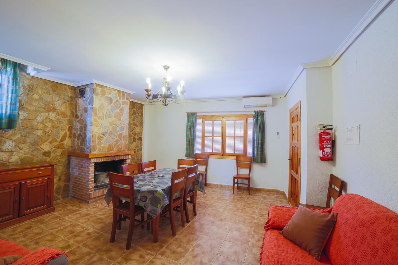 Apartamentos Ribera Del Jucar Alcala del Jucar Εξωτερικό φωτογραφία